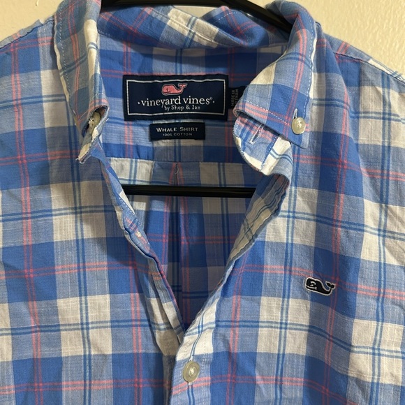 EUC Vineyard Vines Blue Plaid Button Down Shirt Small (8-10) - Picture 2 of 4